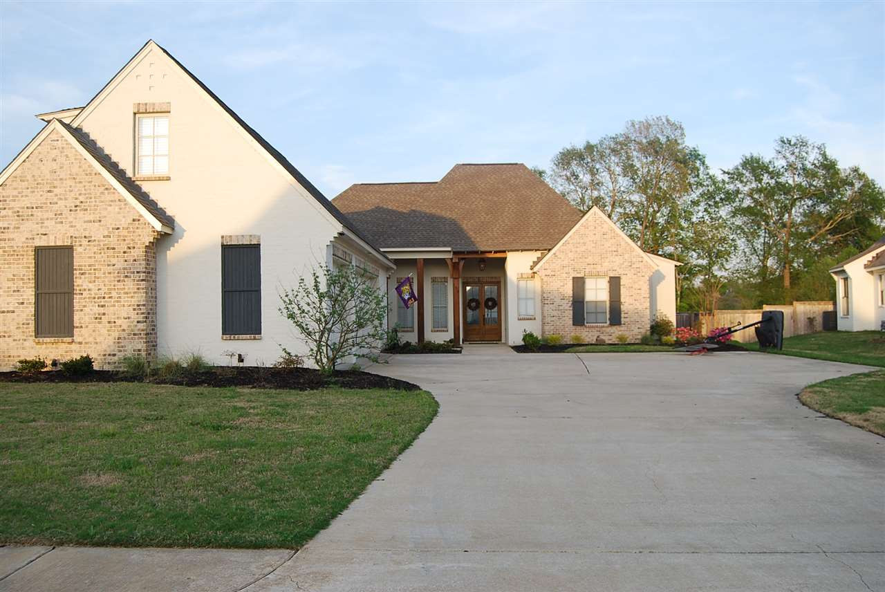 130 Colony Place Madison, MS 39110 - Photo 1 of 50 Photo 1