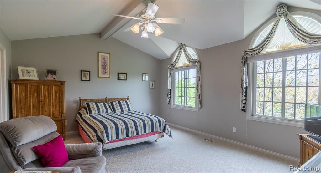2231 Crystal Drive, Unit 25 Rochester Hills, MI 48309 - Photo 17 of 41