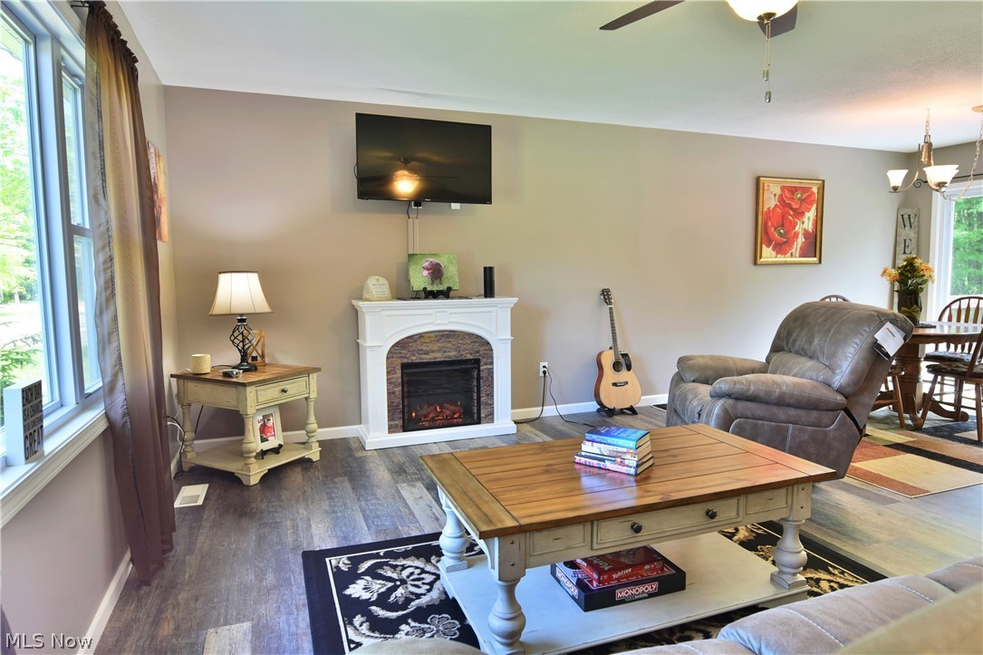 4384 Durst Clagg Road Cortland, OH 44410 - Photo 4 of 35 Gallery Image 4