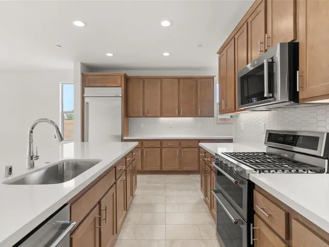 $667,000 | 73745 Henri Drive, Palm Desert, CA 92211