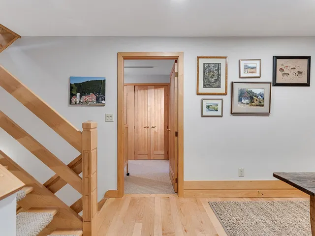 $915,000 | 154 Forum Drive, Unit 2, Warren, VT 05674