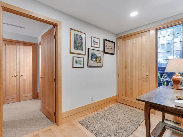 $915,000 | 154 Forum Drive, Unit 2, Warren, VT 05674