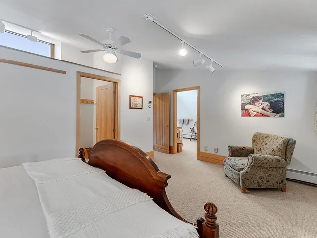 $915,000 | 154 Forum Drive, Unit 2, Warren, VT 05674