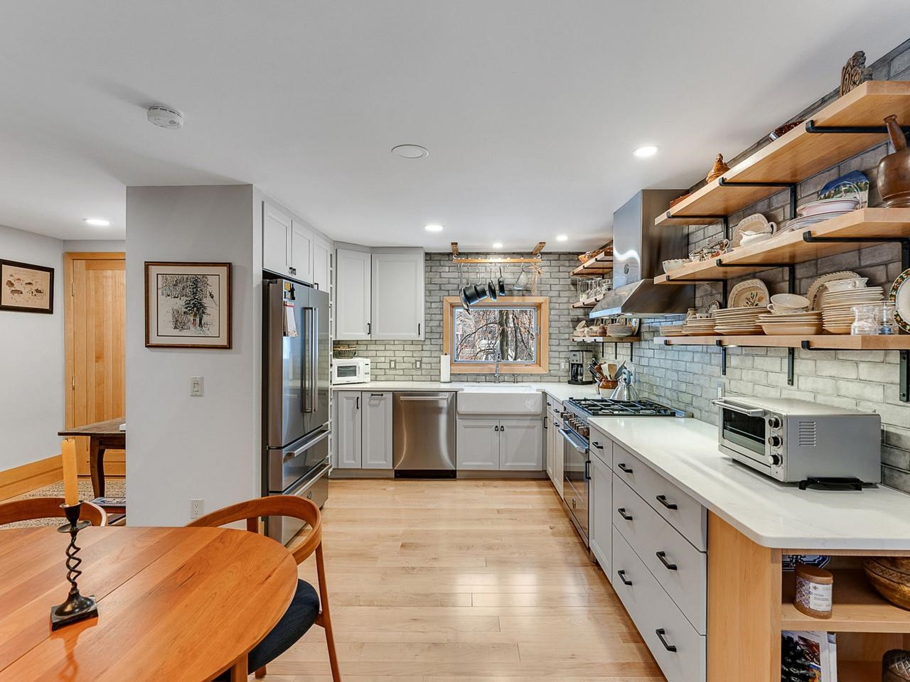 154 Forum Drive, Unit 2 Warren, VT 05674 - Photo 10 of 60