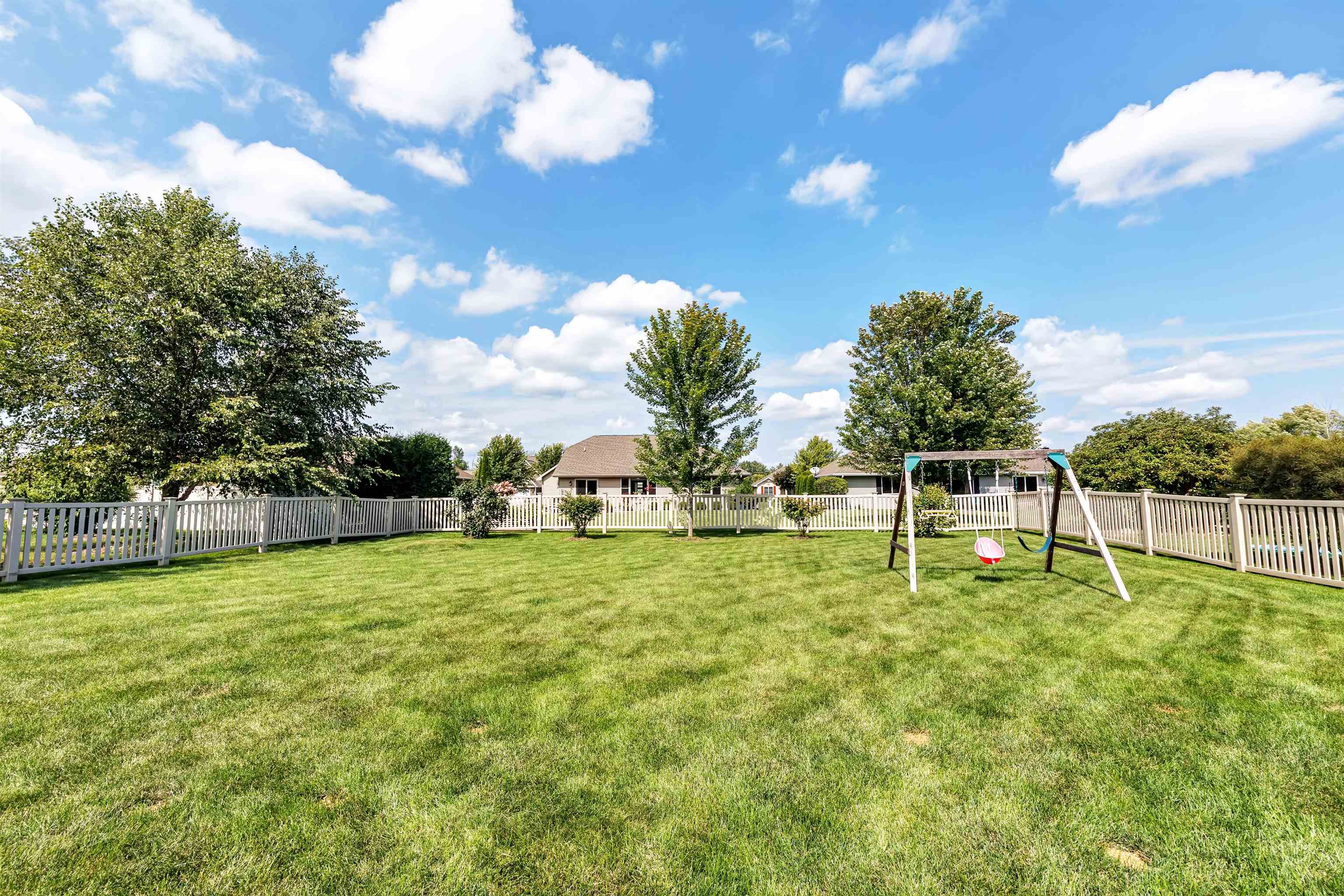 648 Pebblestone Circle Oneida, WI 54155 - Photo 27 of 39 Gallery Image 27