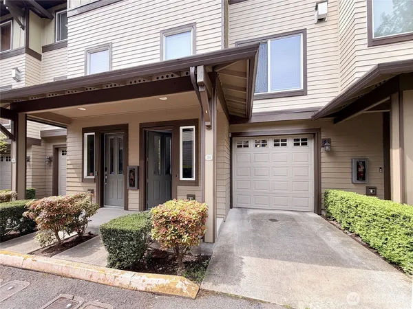 $659,000 | 2115 201st Place Southeast, Unit D5, Bothell, WA 98012