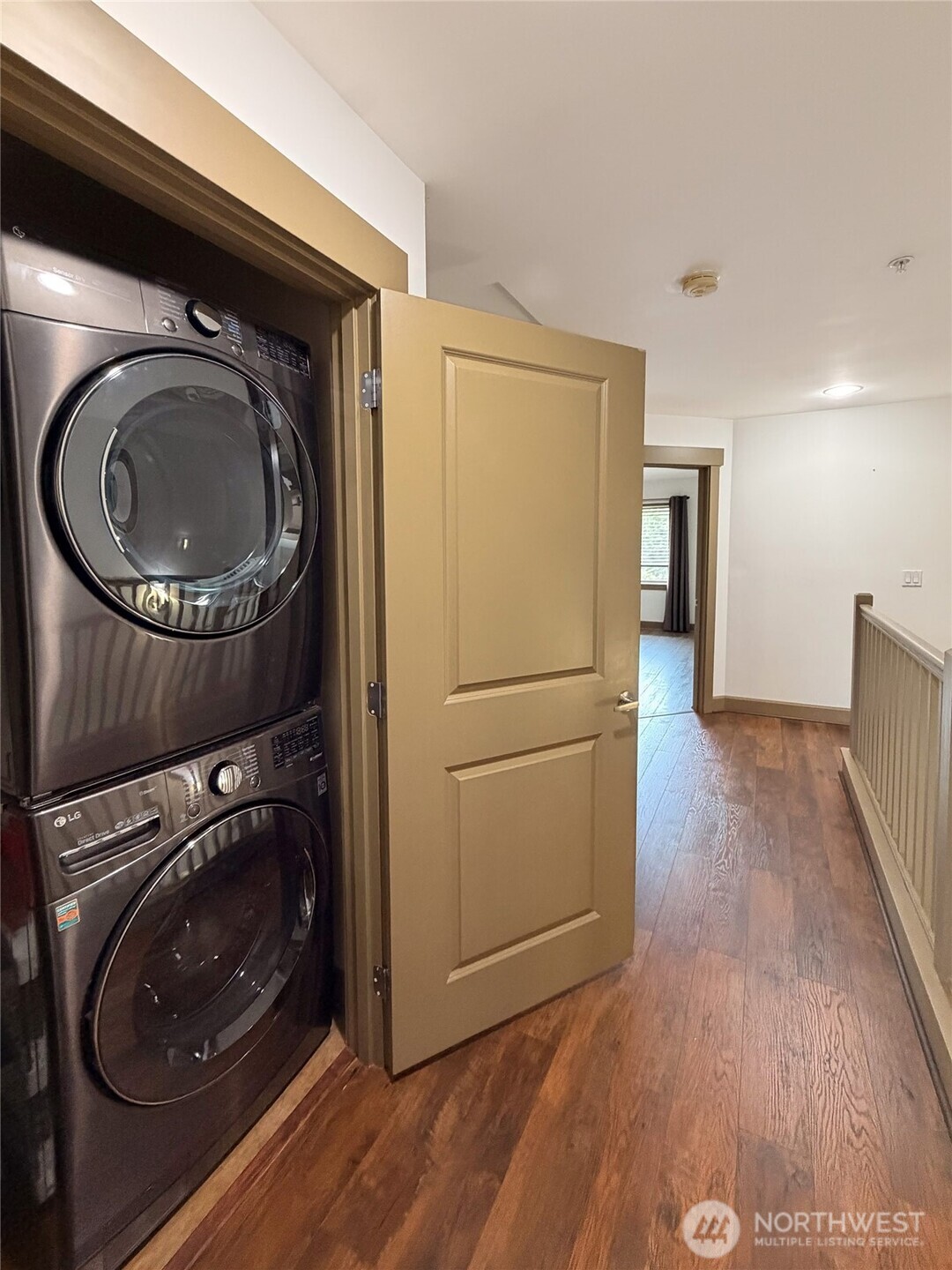2115 201st Place Southeast, Unit D5 Bothell, WA 98012 - Photo 17 of 34