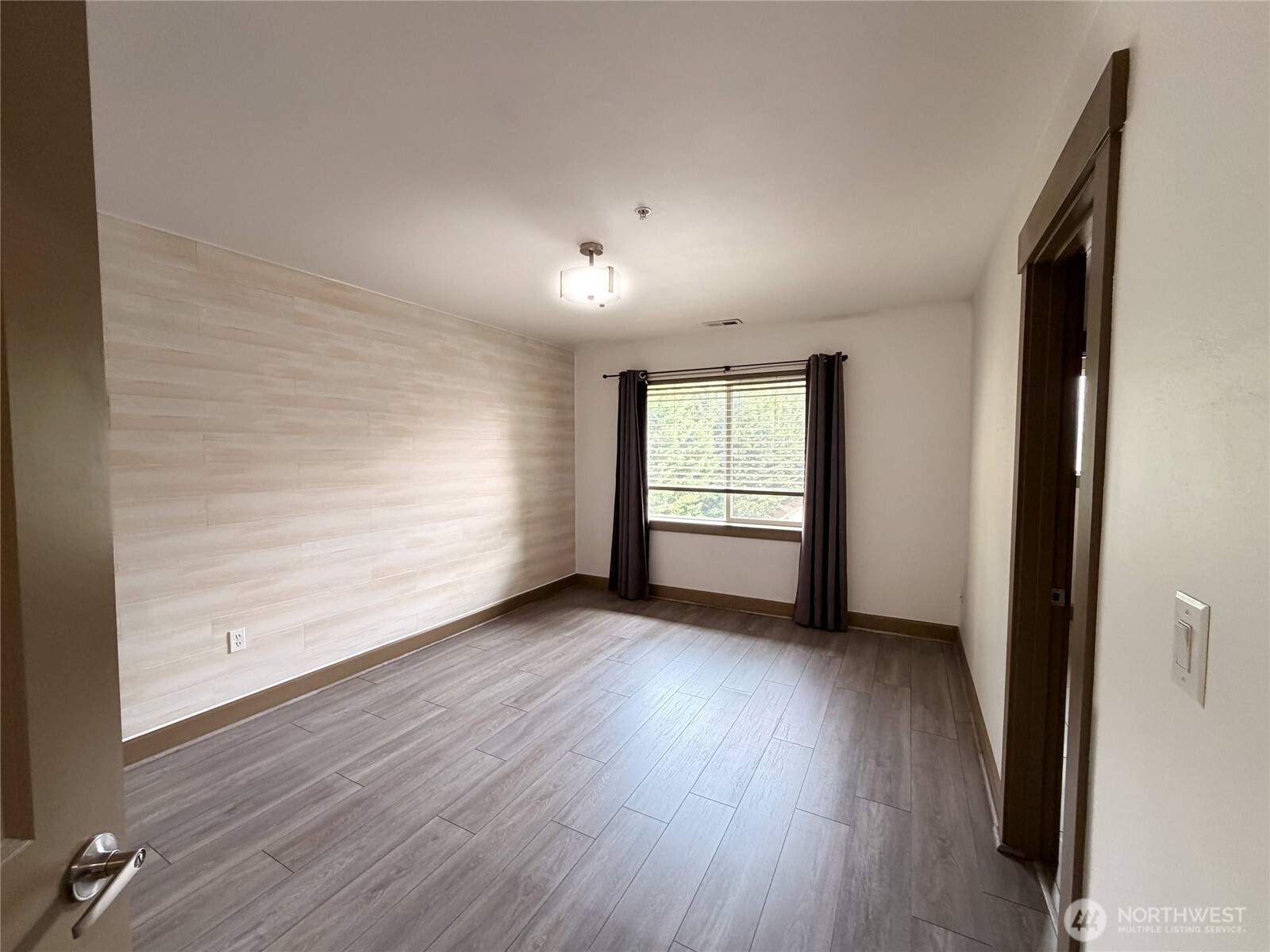 2115 201st Place Southeast, Unit D5 Bothell, WA 98012 - Photo 24 of 34