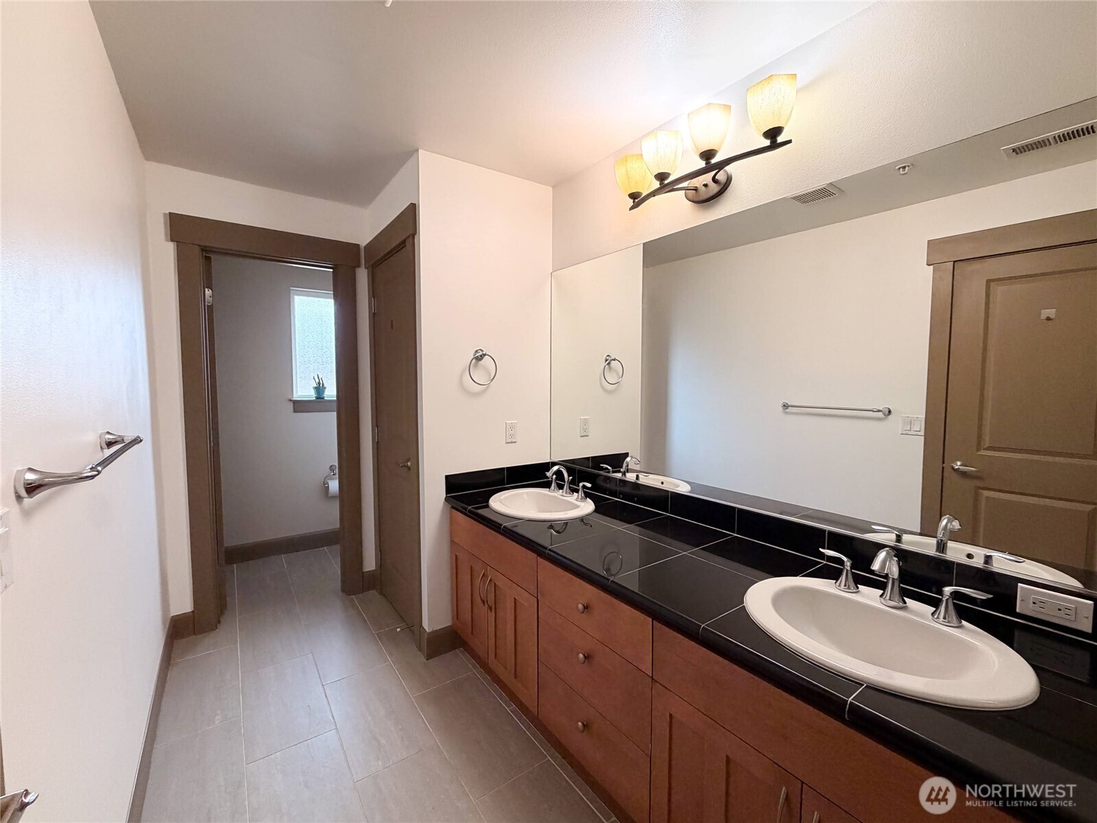 2115 201st Place Southeast, Unit D5 Bothell, WA 98012 - Photo 29 of 34