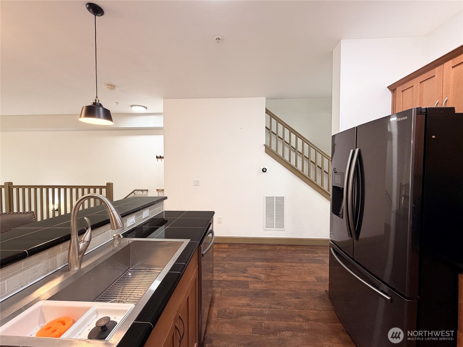2115 201st Place Southeast, Unit D5 Bothell, WA 98012 - Photo 9 of 34