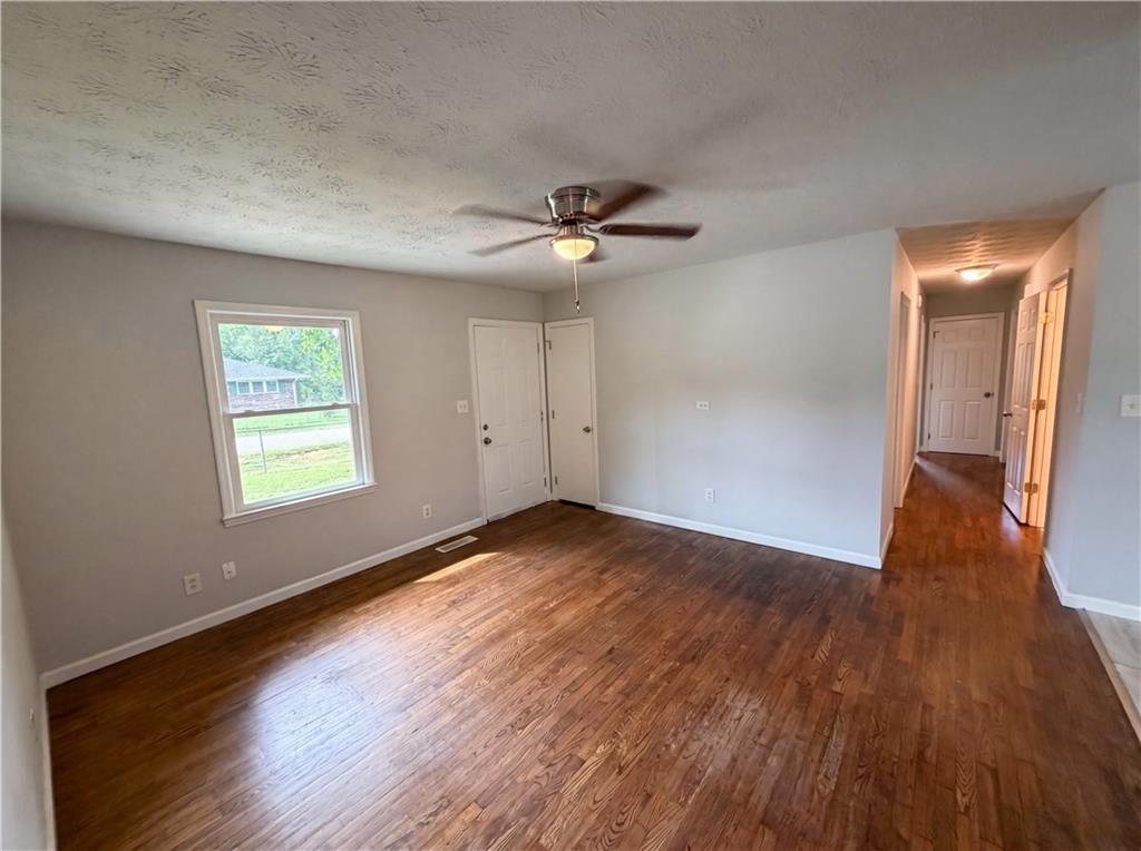 5552 Pine Street Lula, GA 30554 - Photo 7 of 31