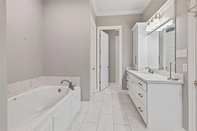 $559,500 | 6539 White Oleander Circle West, Lake Charles, LA 70605