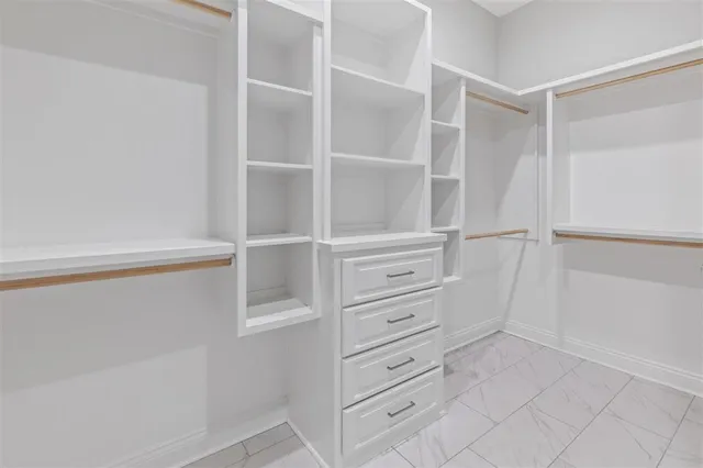 $559,500 | 6539 White Oleander Circle West, Lake Charles, LA 70605