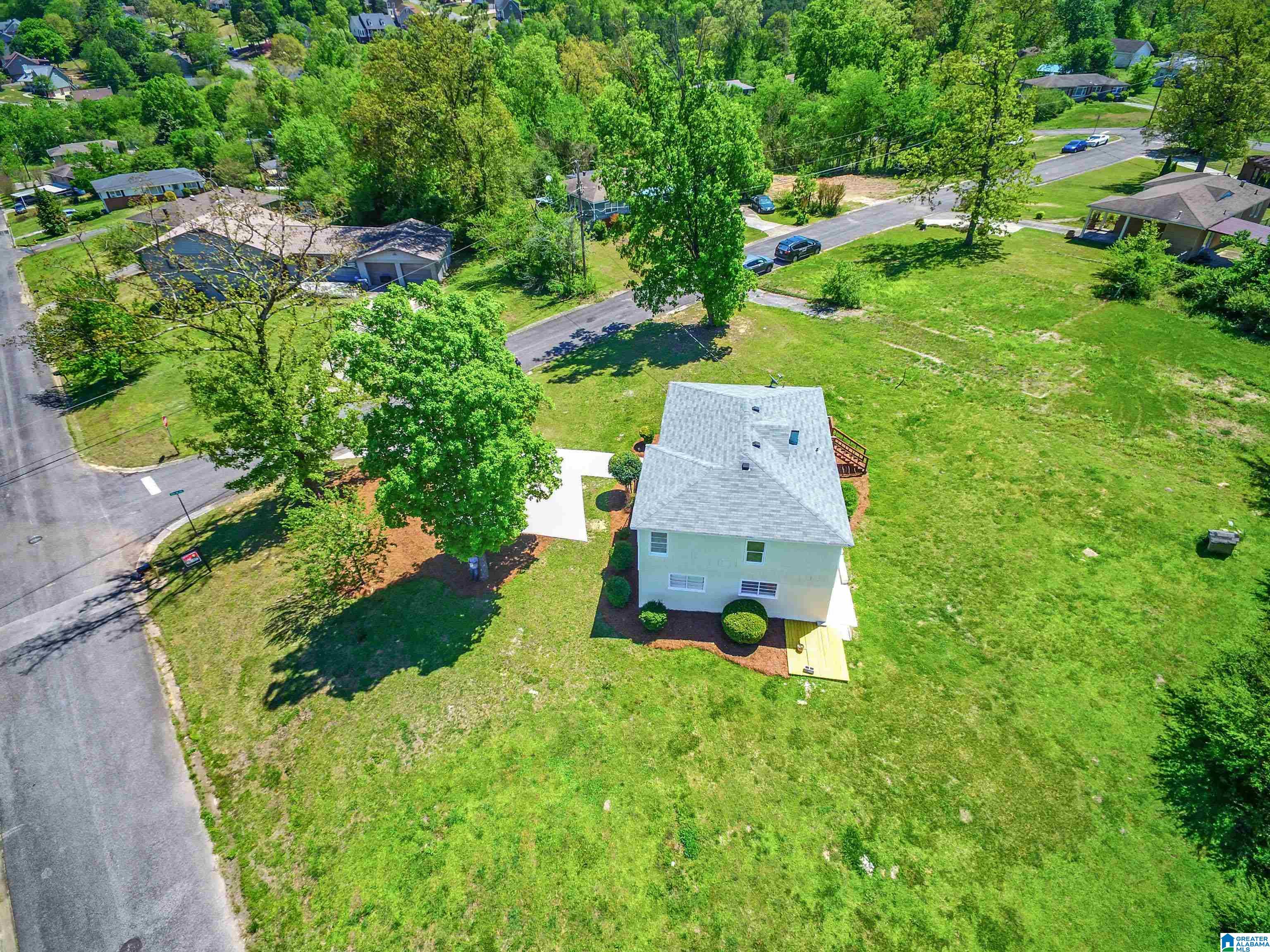 809 29th Avenue Northeast Center Point, AL 35215 - Photo 27 of 30