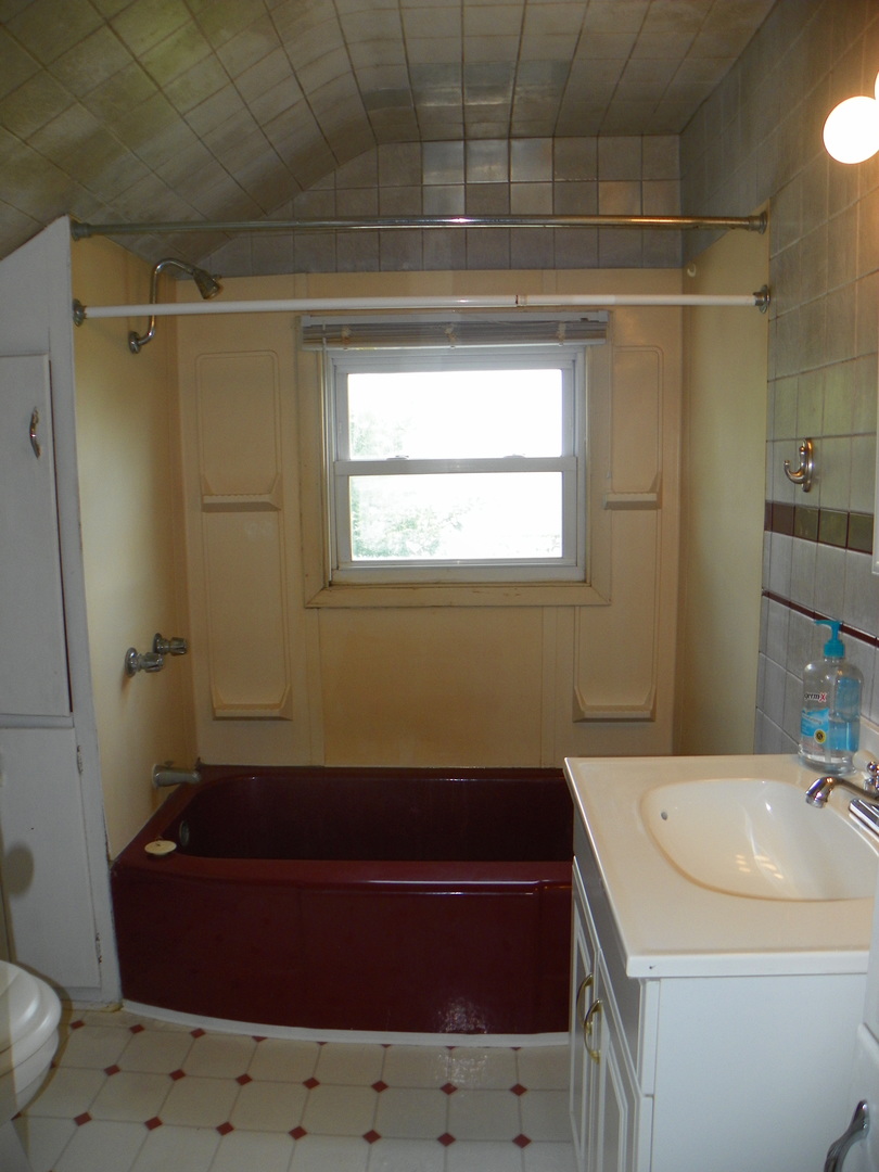 1360 Scully Road Dwight, IL 60420 - Photo 17 of 31 Gallery Image 17