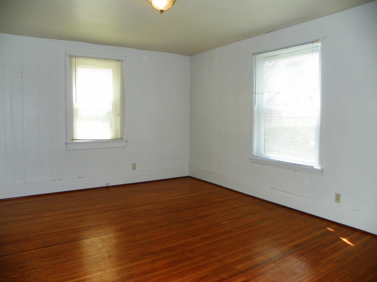 1360 Scully Road Dwight, IL 60420 - Photo 7 of 31 Gallery Image 7