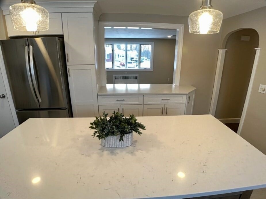 24 Reeds Lane Holbrook, MA 02343 - Photo 6 of 29 Gallery Image 6