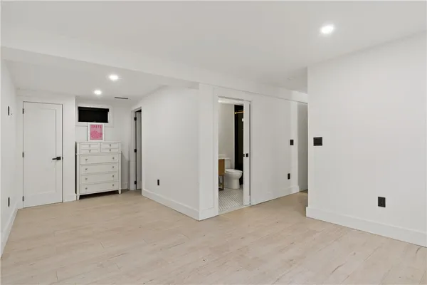 $699,000 | 433 Gravelly Hill Road, South Kingstown, RI 02879