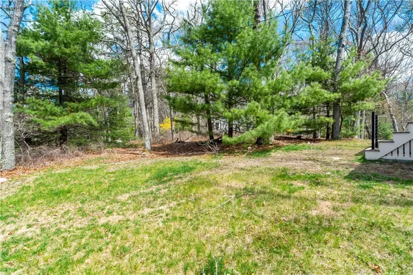 $699,000 | 433 Gravelly Hill Road, South Kingstown, RI 02879