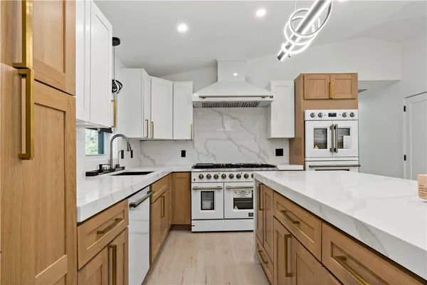 $699,000 | 433 Gravelly Hill Road, South Kingstown, RI 02879