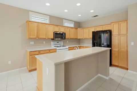 $469,000 | 78188 Providence Circle, Palm Desert, CA 92211