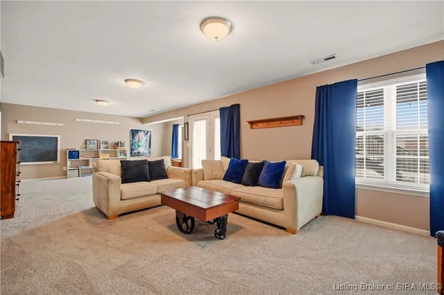 $385,000 | 3808 Laurens Circle, New Albany, IN 47150