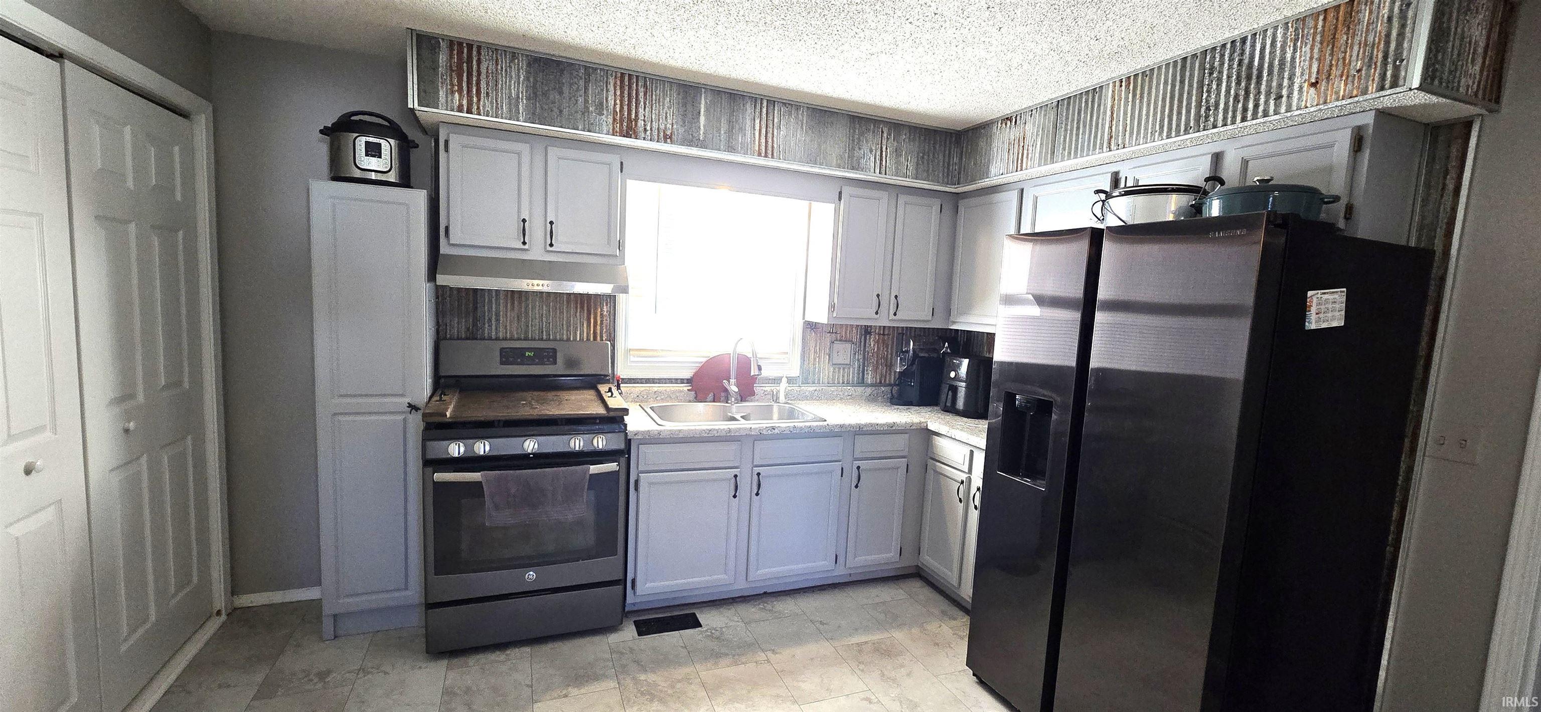 214 Cedar Street Loogootee, IN 47553 - Photo 19 of 34