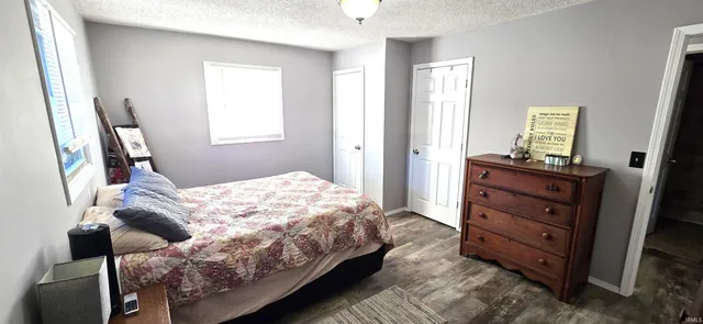 $249,900 | 214 Cedar Street, Loogootee, IN 47553