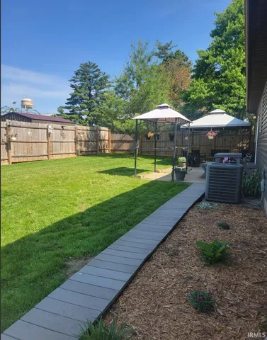 $249,900 | 214 Cedar Street, Loogootee, IN 47553