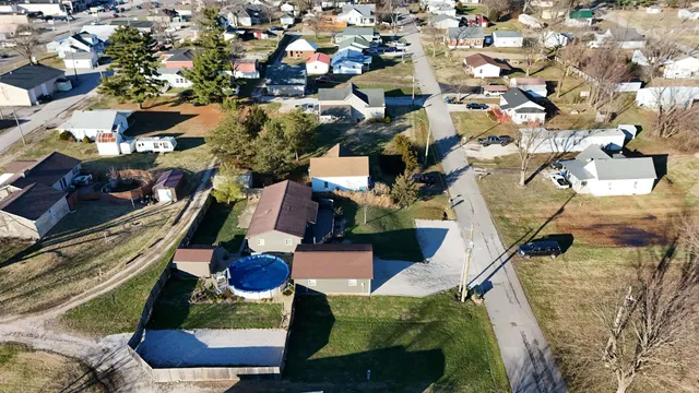 $249,900 | 214 Cedar Street, Loogootee, IN 47553