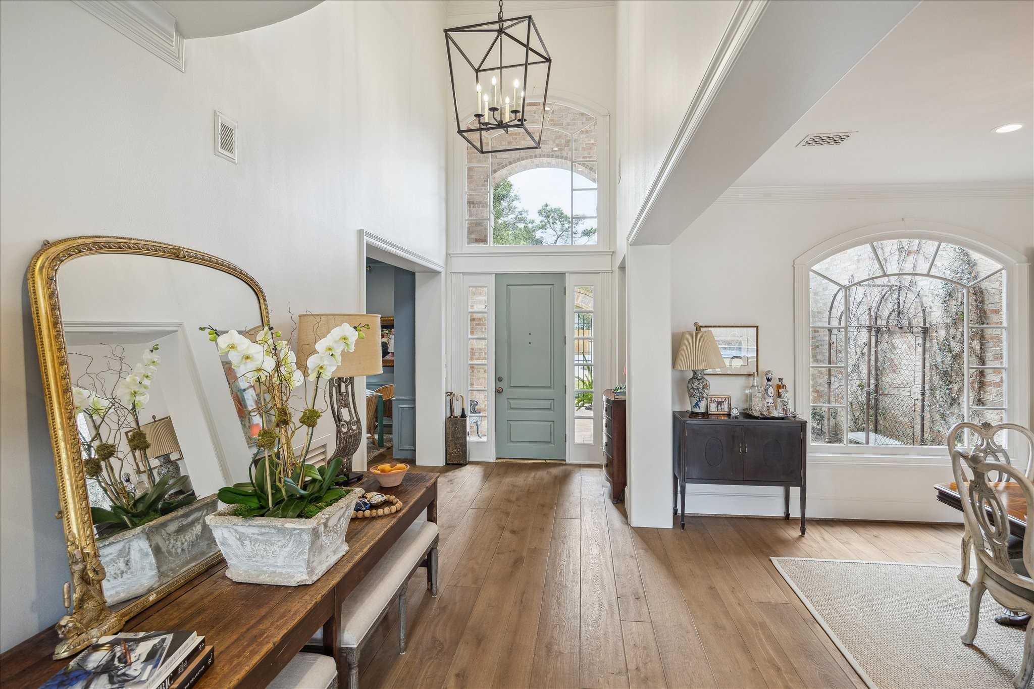 11524 Taylorcrest Road Houston, TX 77024 - Photo 11 of 47 Downstairs is grounded in a beautiful palette, enhanced by recent interior paint by Segreto.