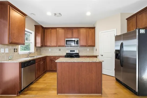 $2,900 | 2532 Village Creek Landing Southeast, Atlanta, GA 30316