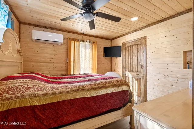 $185,000 | 212 Gordon Road, Lucedale, MS 39452