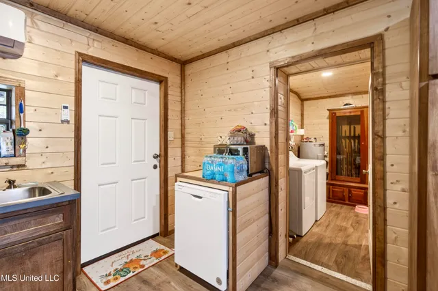 $185,000 | 212 Gordon Road, Lucedale, MS 39452