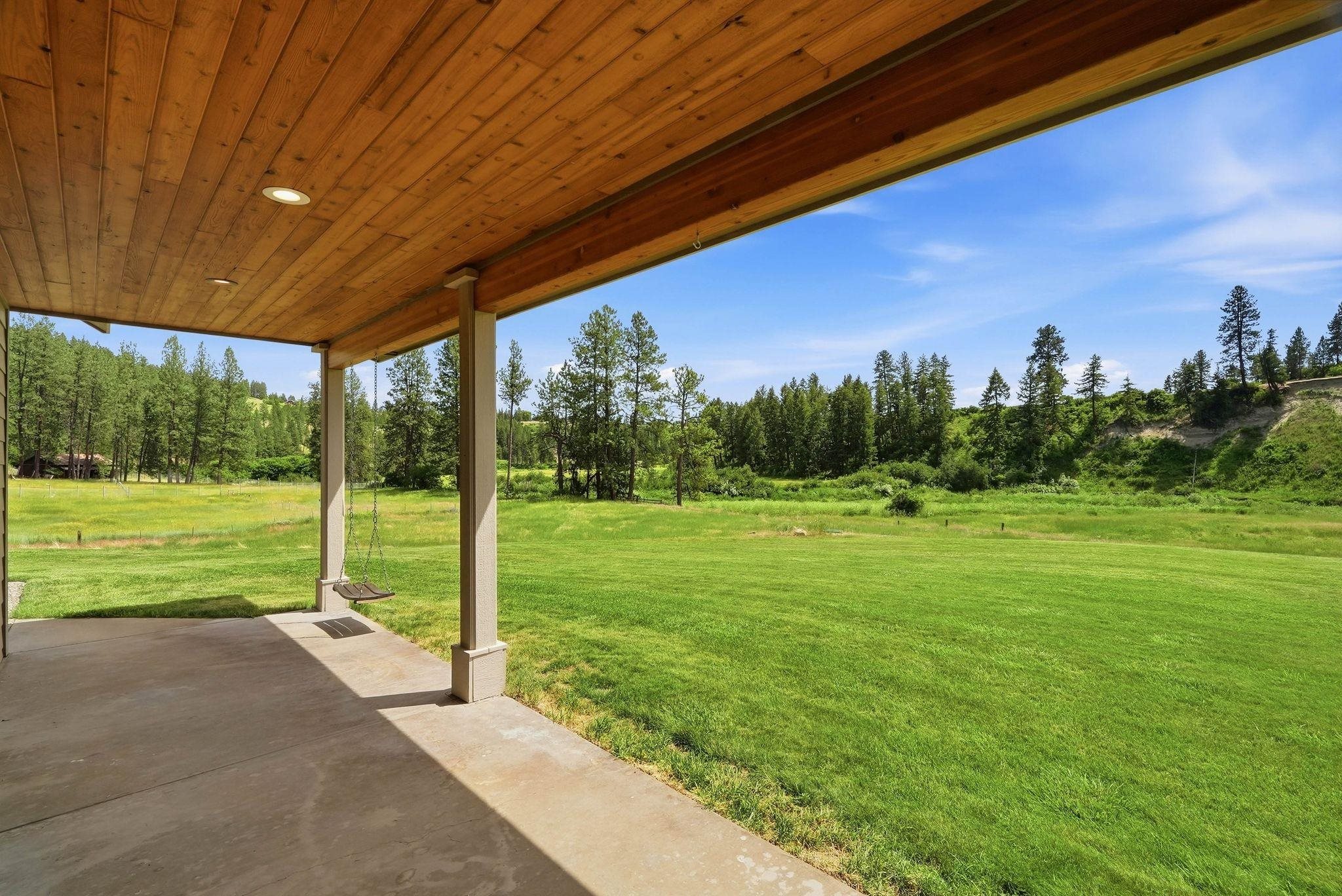 10638 South Hangman Valley Road Spokane, WA 99224 - Photo 41 of 49