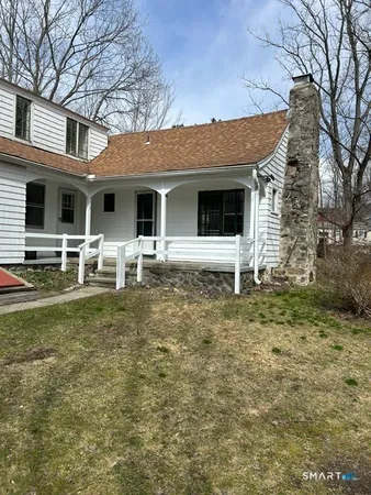 $2,200 | 684 Field Street, Naugatuck, CT 06770
