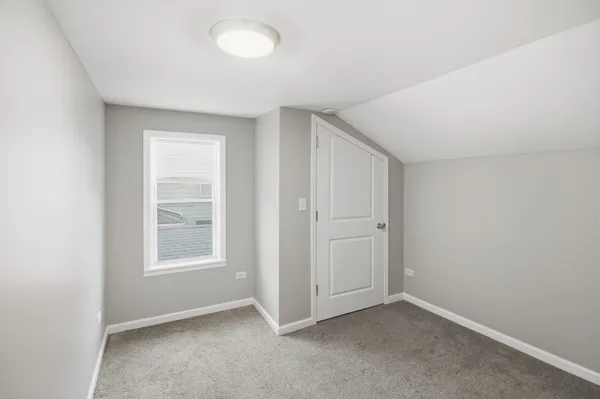 $220,000 | 107 North State Street, Aurora, IL 60505
