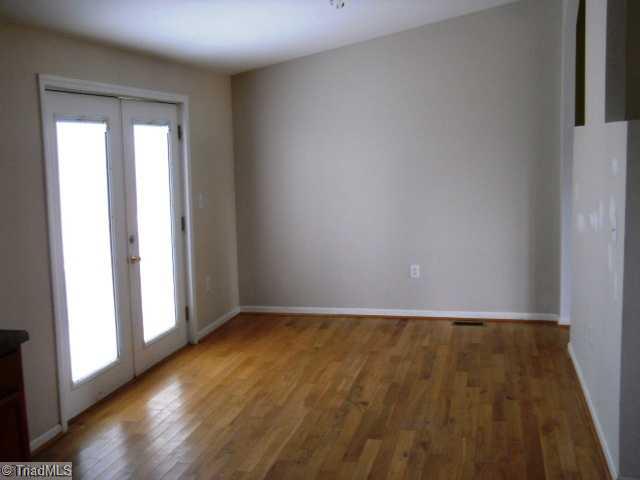 541 Eli Smith Road Elkin, NC 28621 - Photo 3 of 11 Dining Room.