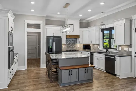 $1,949,000 | Undisclosed Address, College Grove, TN 37046