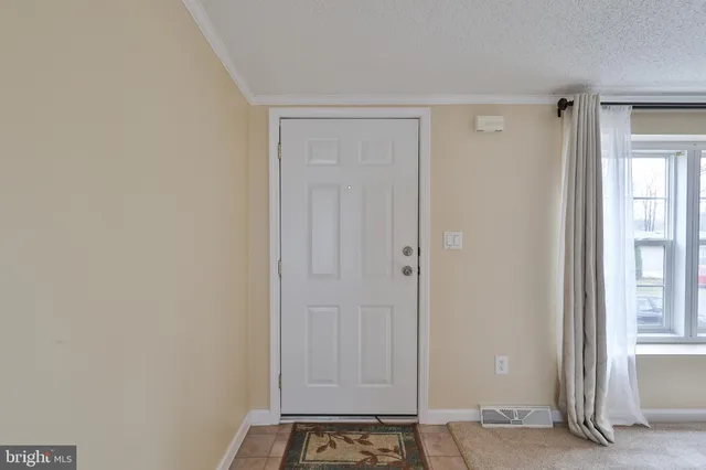 $189,900 | 6 Dogwood Lane, Quakertown, PA 18951