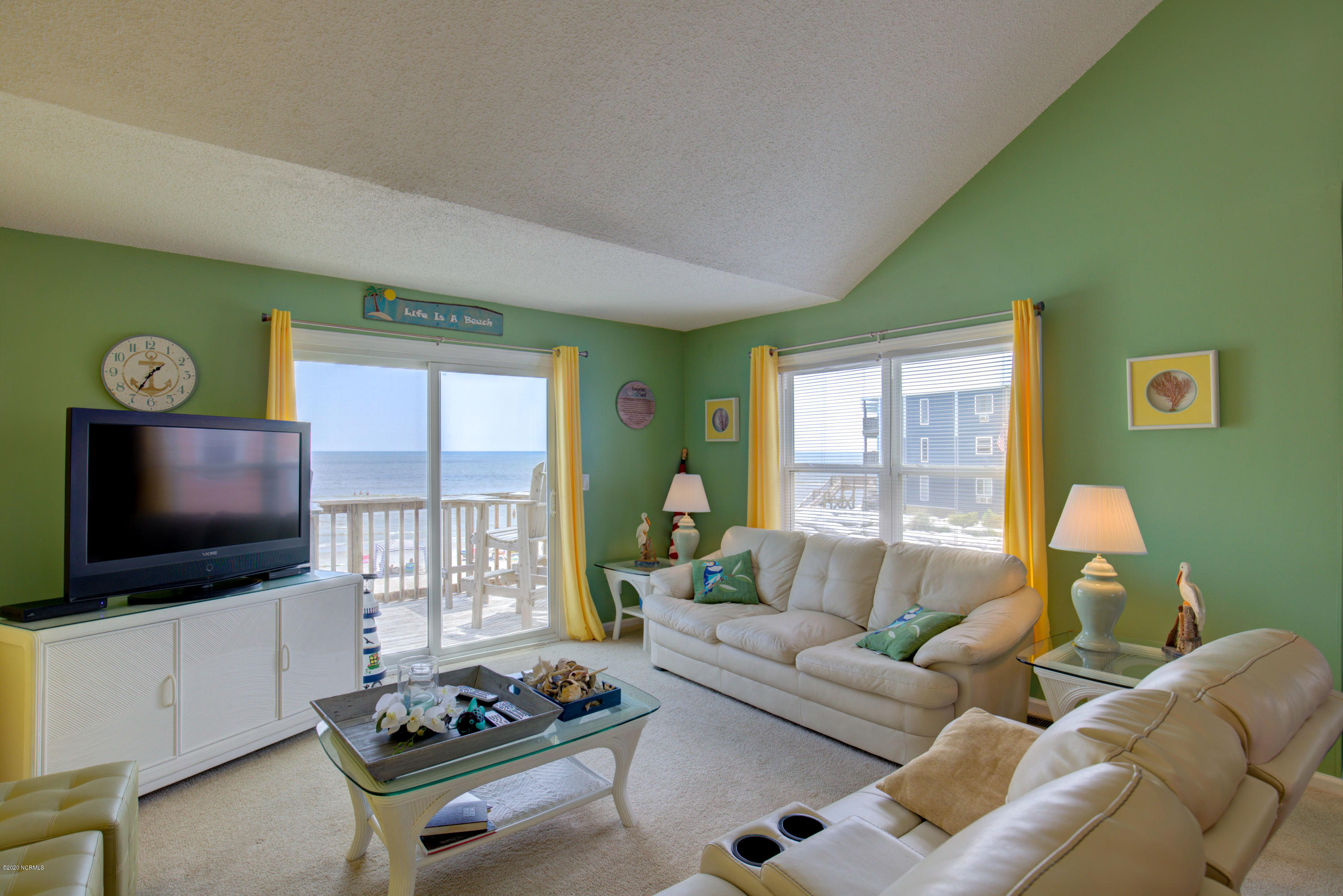 2280 New River Inlet Road, Unit 2 North Topsail Beach, NC 28460 - Photo 12 of 31 2280-2 NRIR - Interiors_28