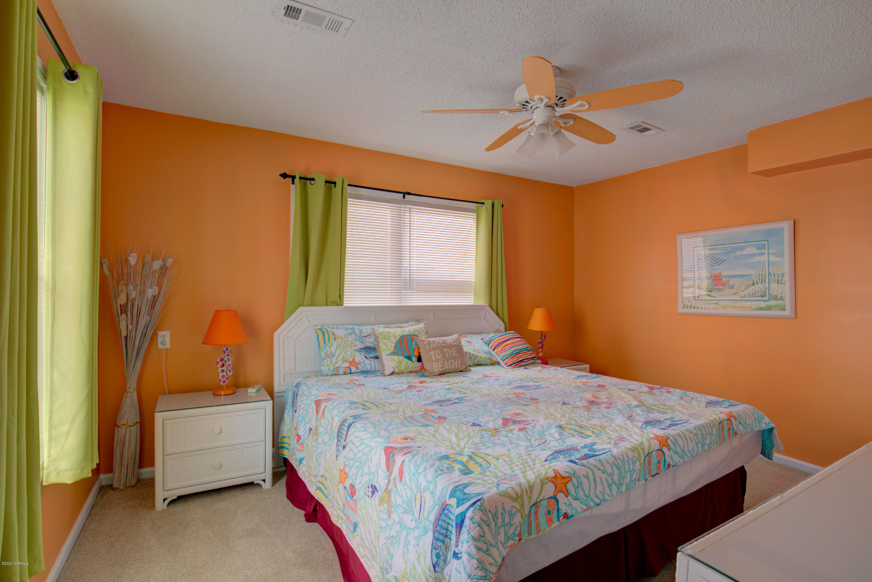 2280 New River Inlet Road, Unit 2 North Topsail Beach, NC 28460 - Photo 16 of 31 2280-2 NRIR - Interiors_21