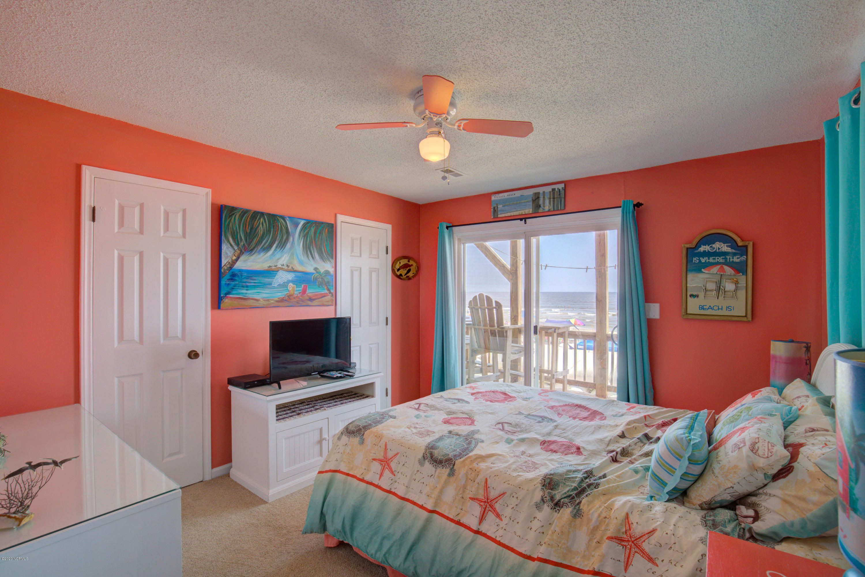 2280 New River Inlet Road, Unit 2 North Topsail Beach, NC 28460 - Photo 22 of 31 2280-2 NRIR - Interiors_16