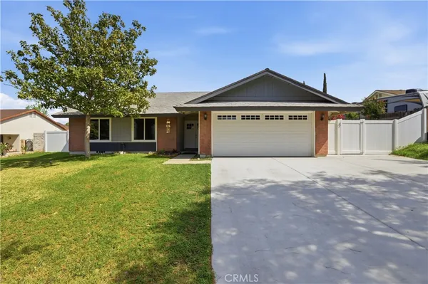 $714,999 | 2097 Santa Barbara Street, Corona, CA 92882