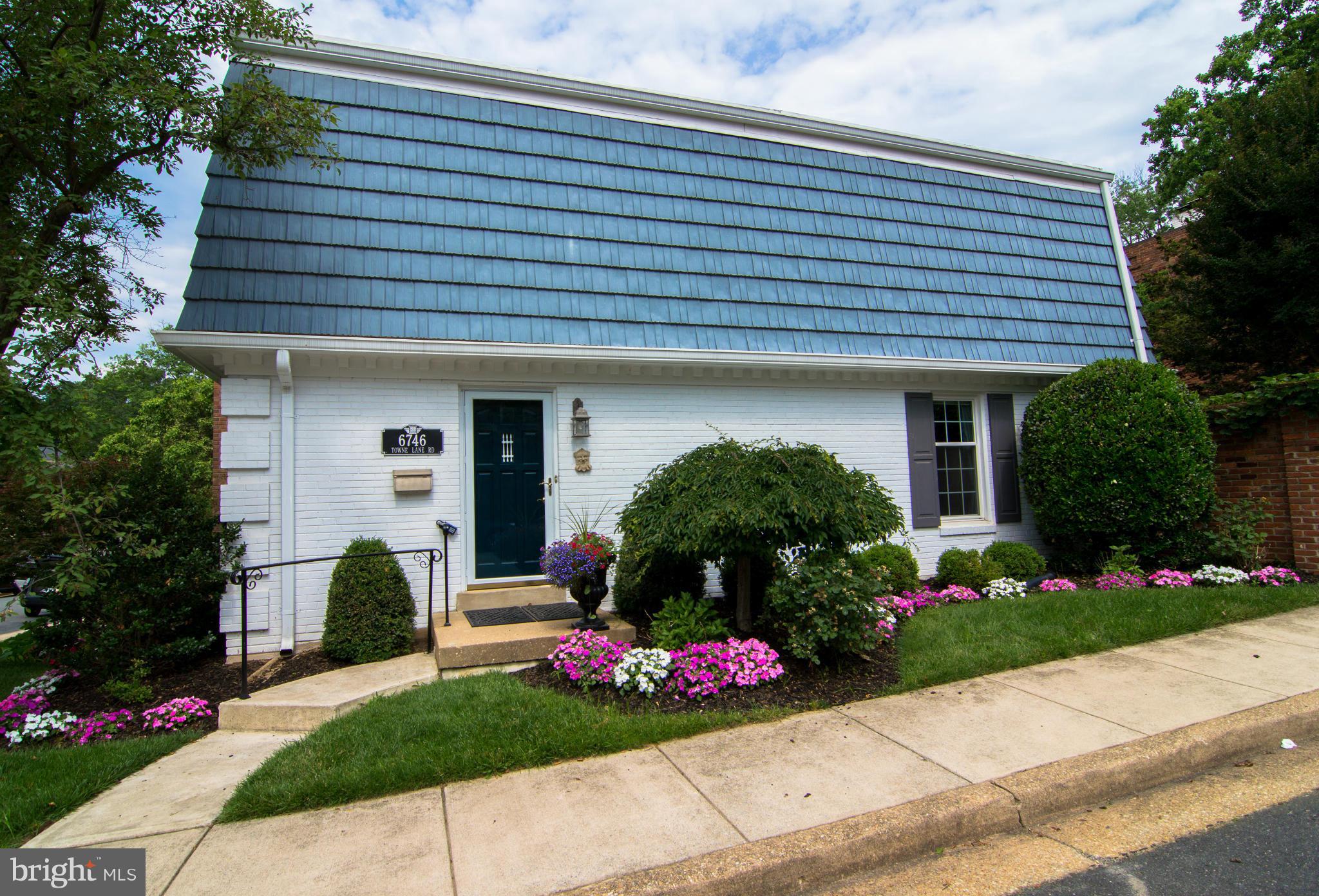6746 Towne Lane Road McLean, VA 22101 - Photo 2 of 30 Exterior (Front)