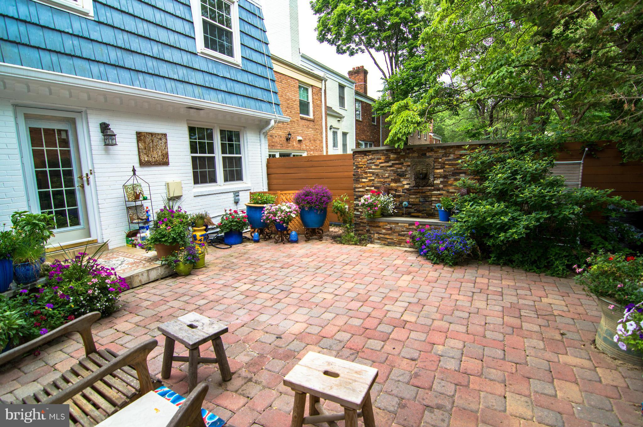 6746 Towne Lane Road McLean, VA 22101 - Photo 27 of 30 Exterior (Rear)