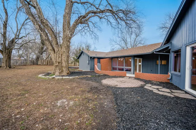 $275,000 | 407 South Wetmore Street, Wichita, KS 67209