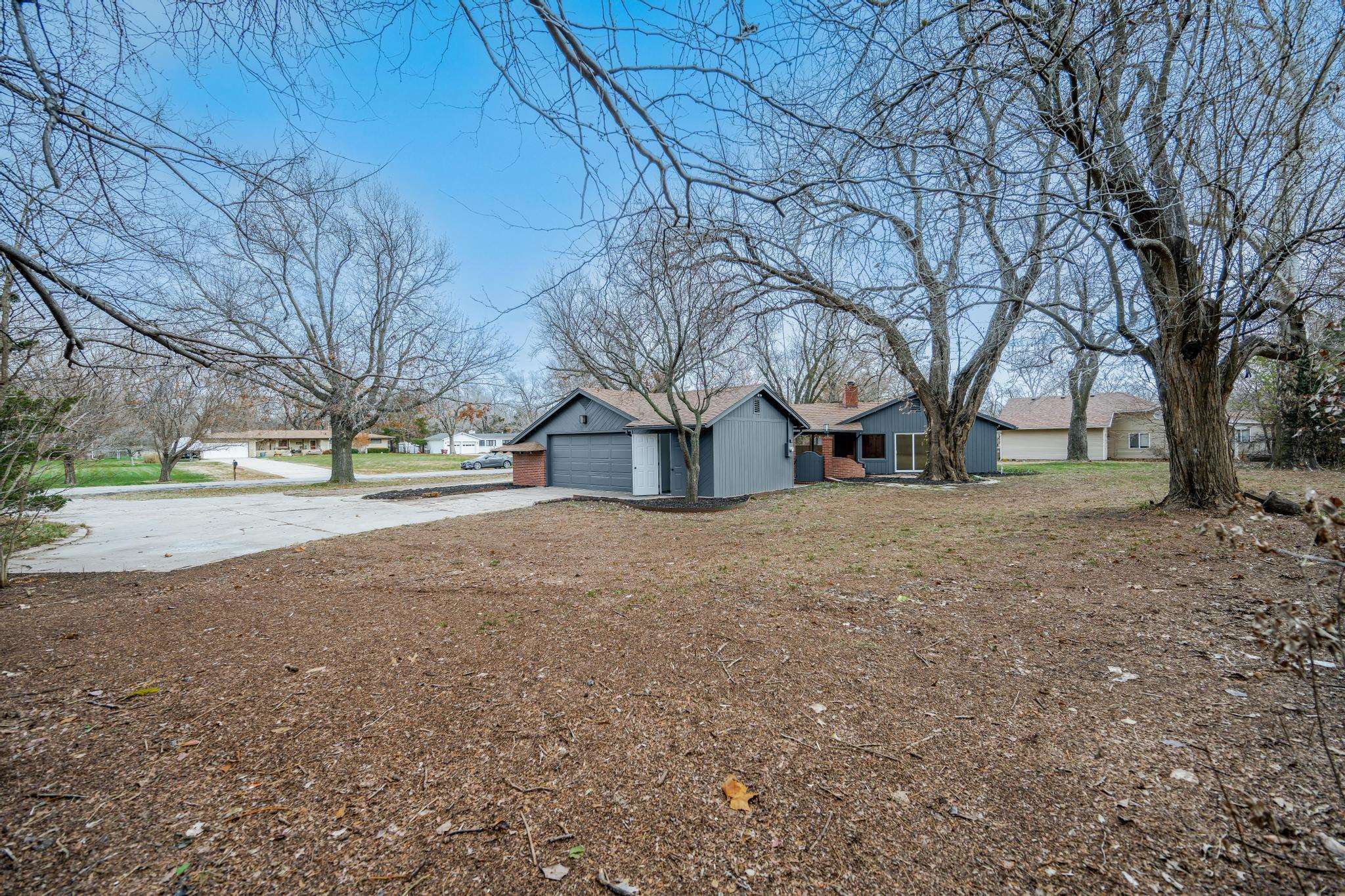 407 South Wetmore Street Wichita, KS 67209 - Photo 35 of 36