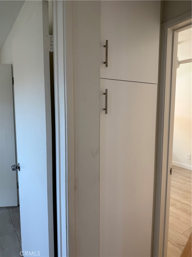 717 Naramore Way Redondo Beach, CA 90278 - Photo 9 of 16 a view of bathroom