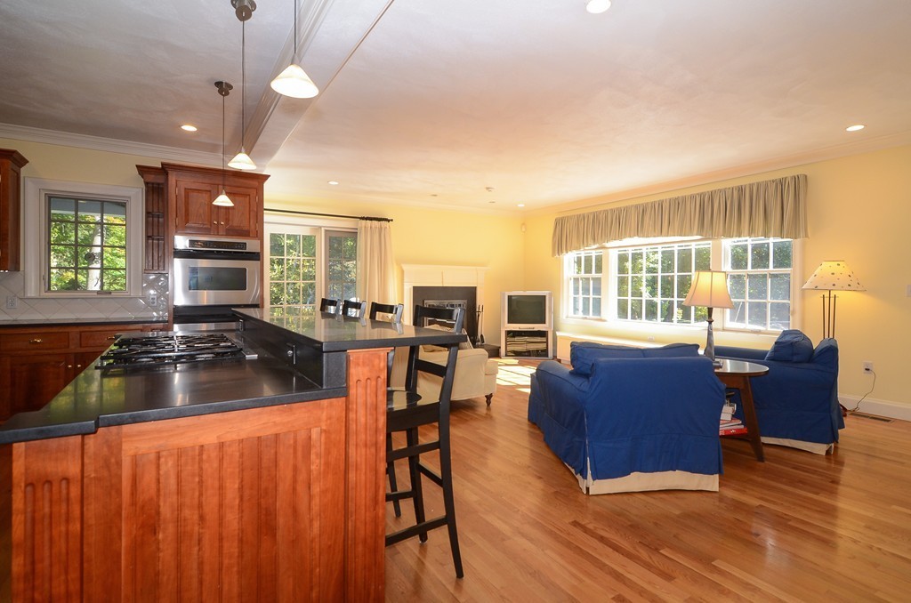 21 Franklin Road Wellesley, MA 02481 - Photo 9 of 18
